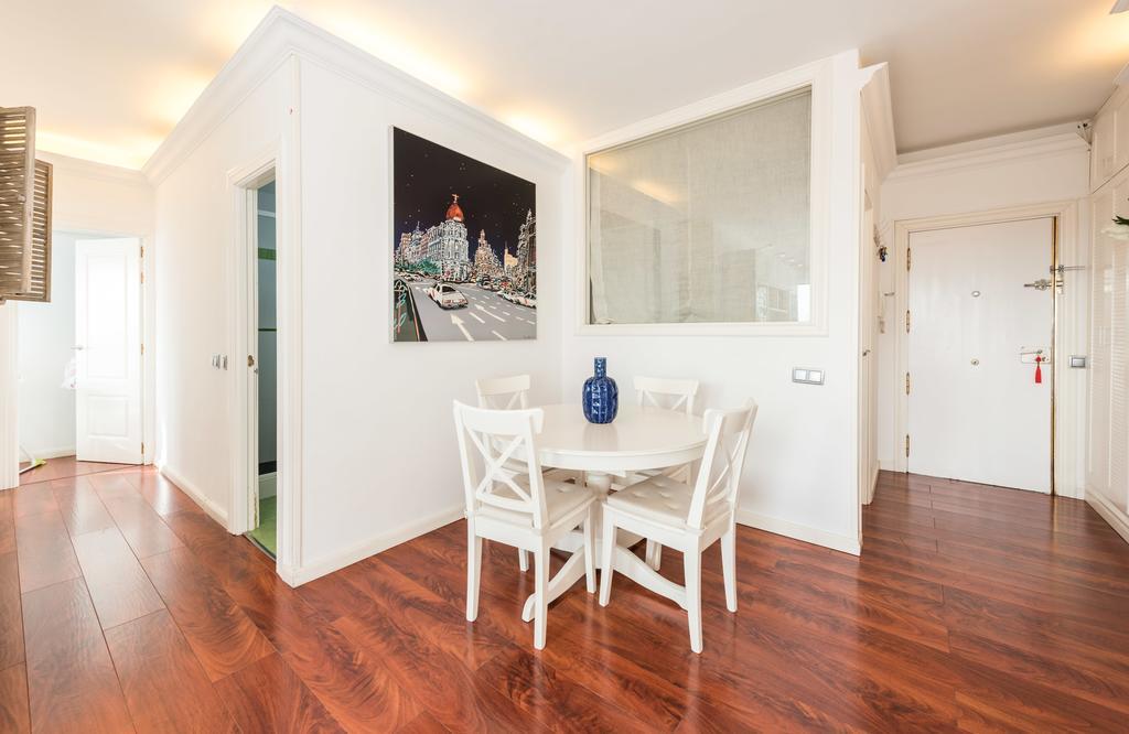 General Peron Picasso Appartement Madrid Buitenkant foto