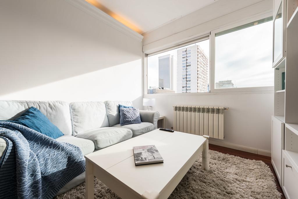 General Peron Picasso Appartement Madrid Buitenkant foto
