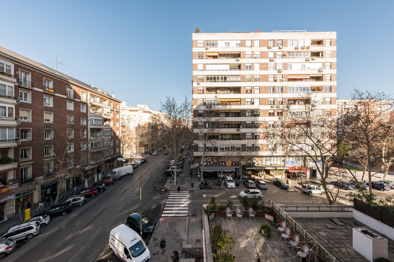 General Peron Picasso Appartement Madrid Buitenkant foto